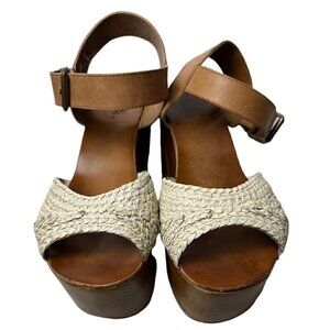 Mia Platform Wood Heel Shoes with "Crochet" Band